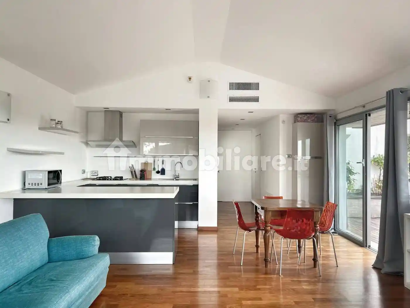 Appartamento in affitto a Bologna