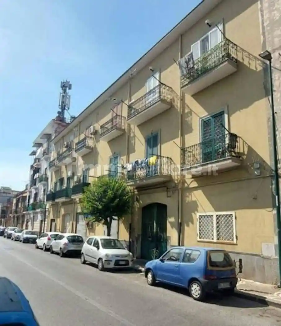 Appartamento in affitto a Napoli