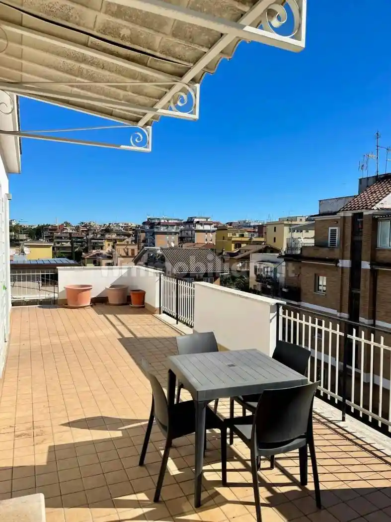 Appartamento in affitto a Roma