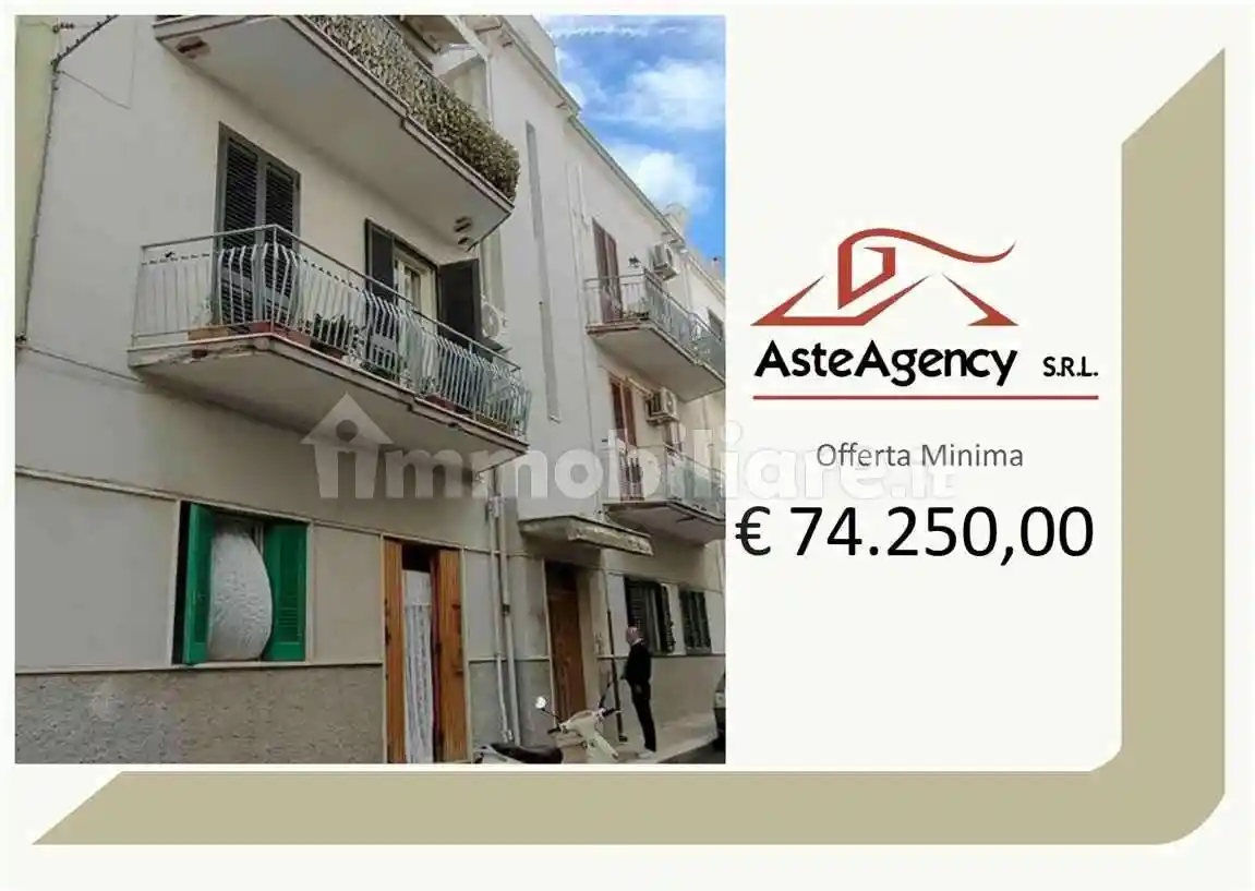 Appartamento in vendita a Mola di Bari