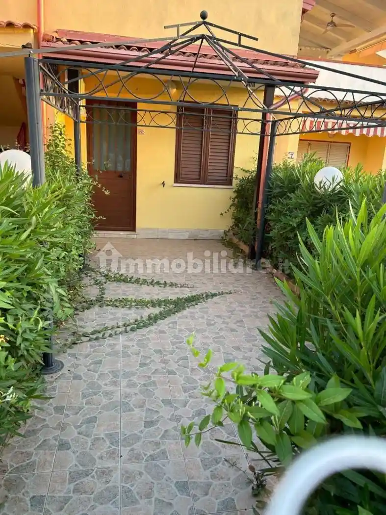 Villa in affitto a Botricello