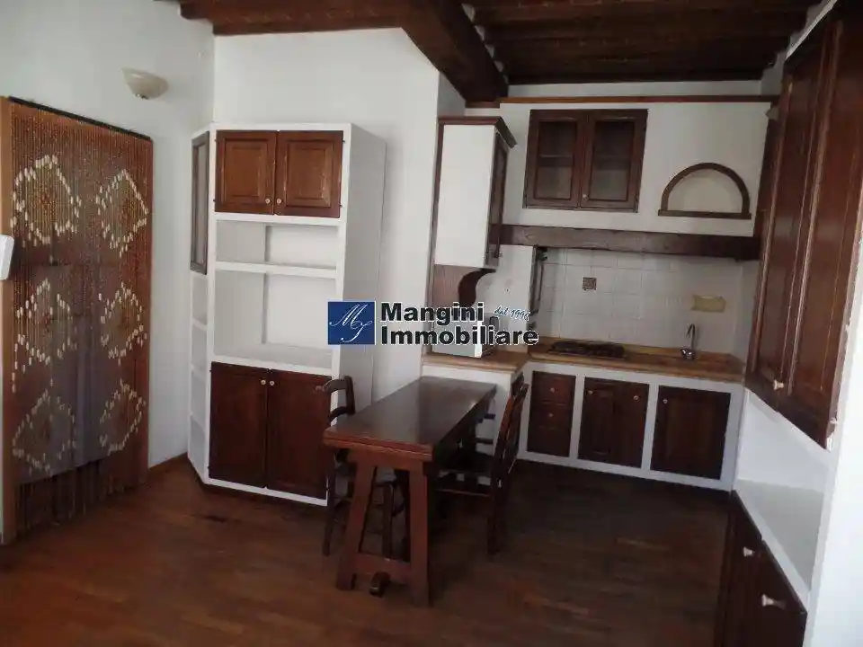 Appartamento in vendita a Livorno