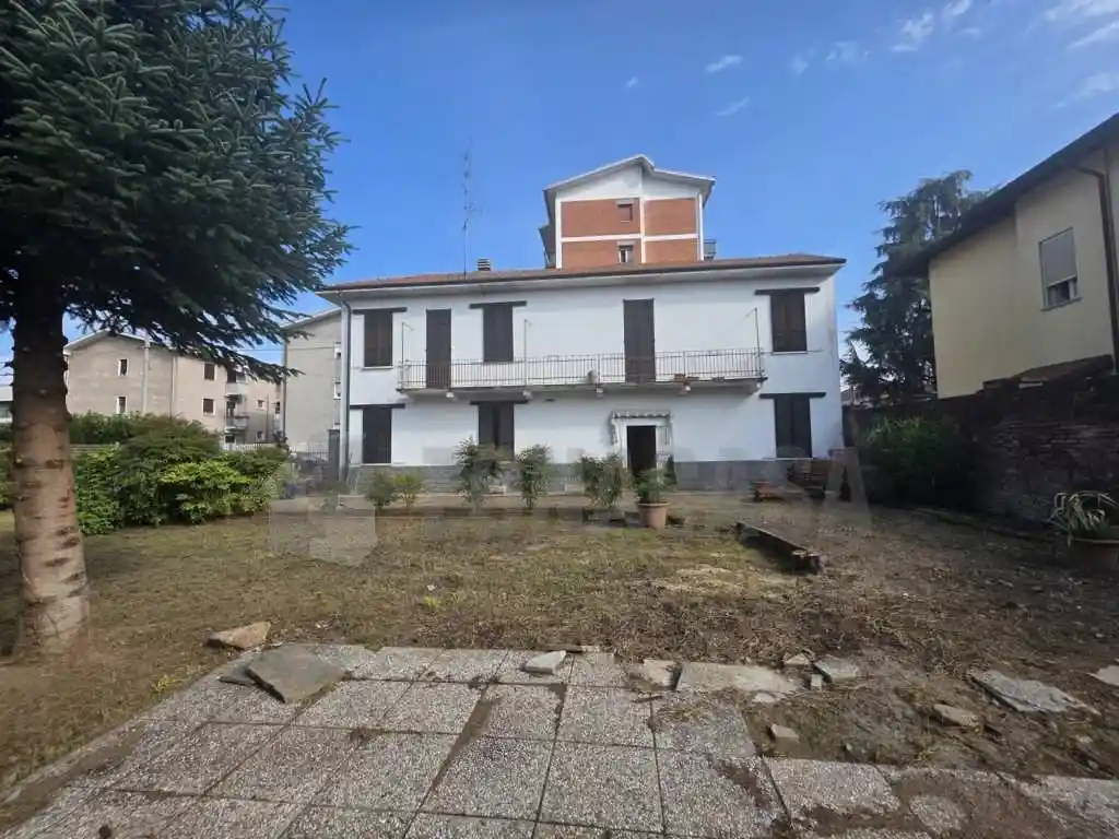 Villa in vendita a Gallarate