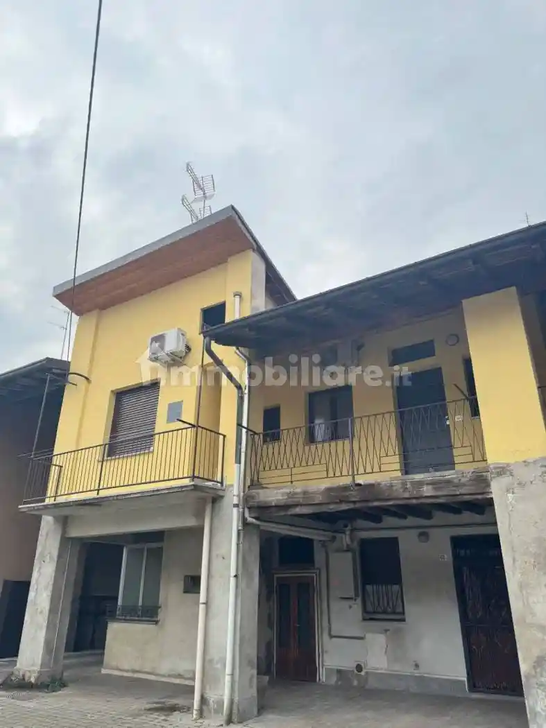 Appartamento in vendita a Barlassina