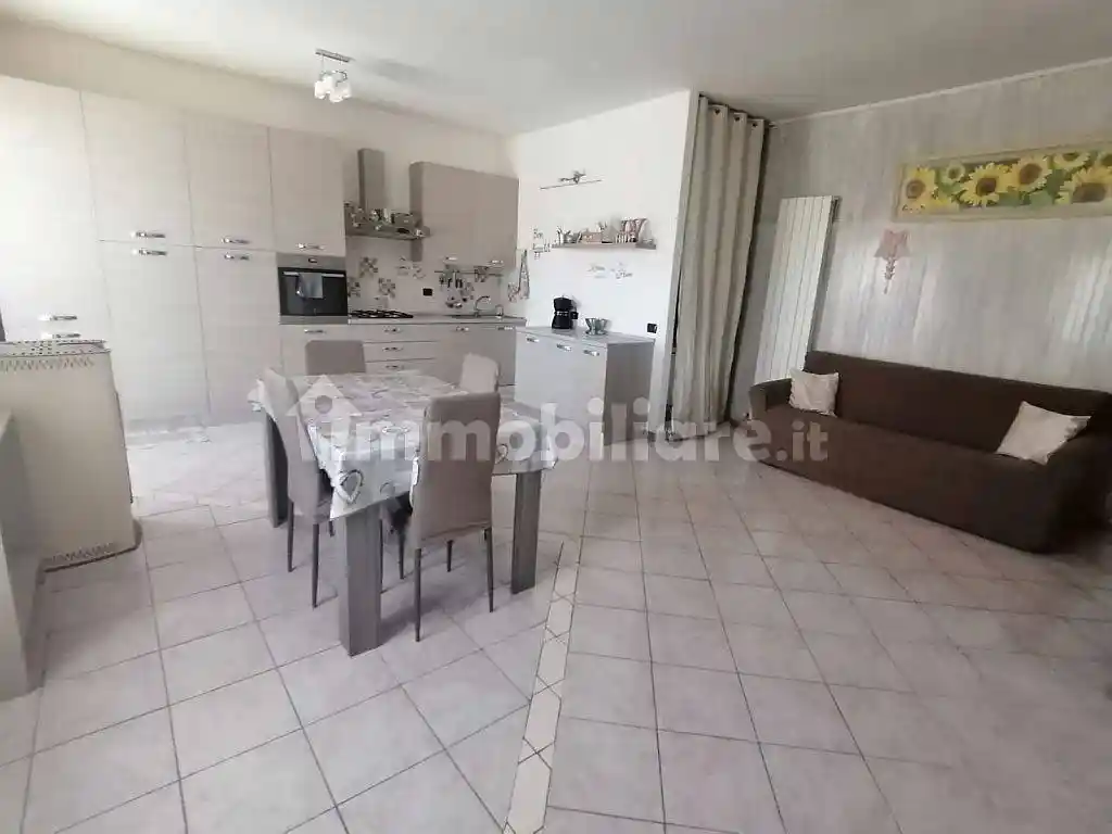 Appartamento in affitto a Cocconato