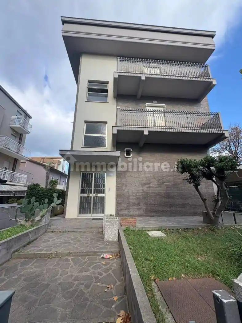 Appartamento in affitto a Rimini
