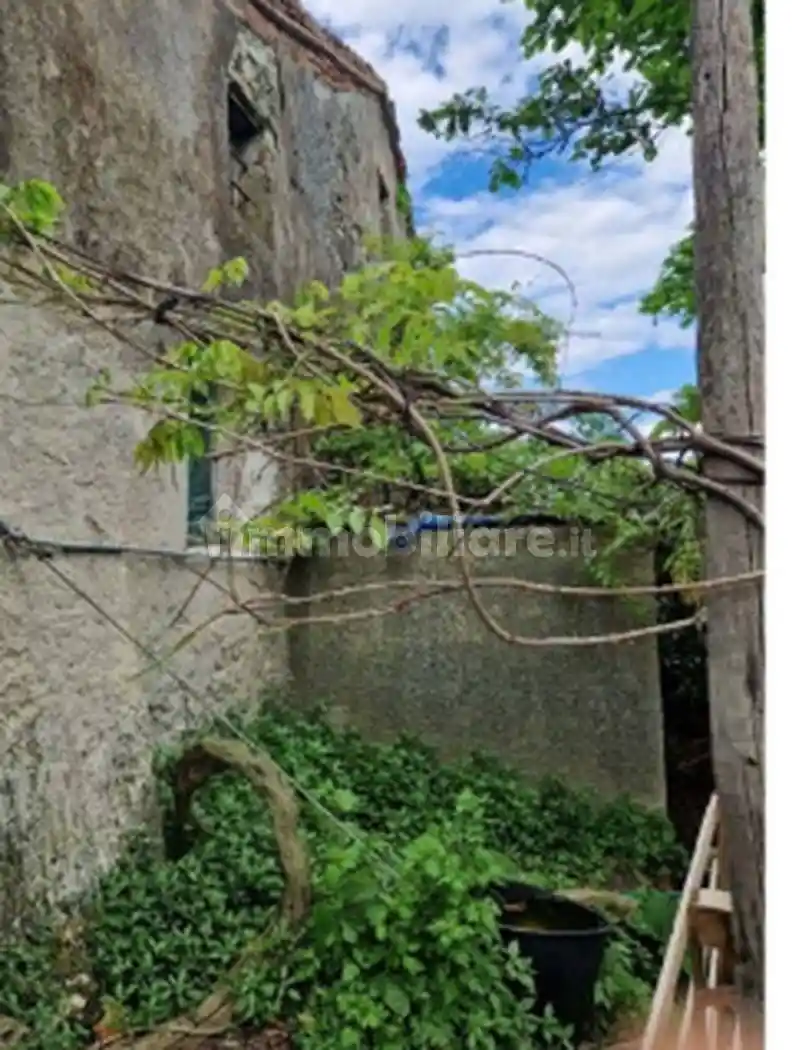 Rustico - Casale in vendita a Genova