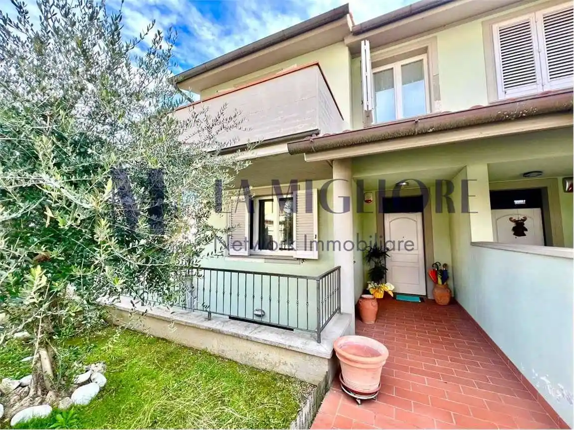 Casa indipendente in vendita a Agliana