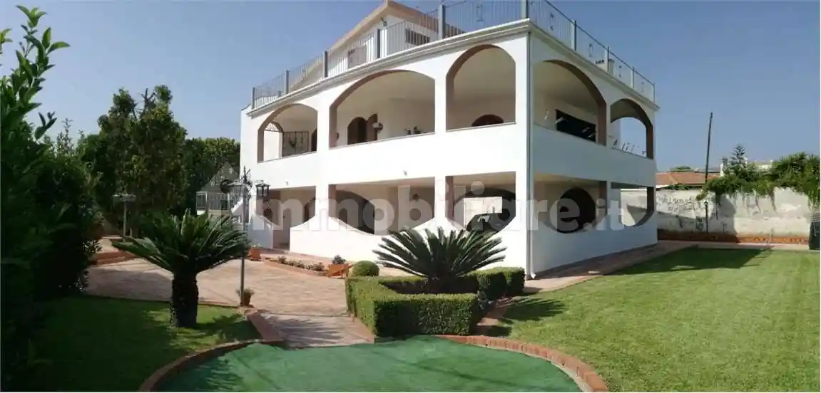 Villa in affitto a Siracusa