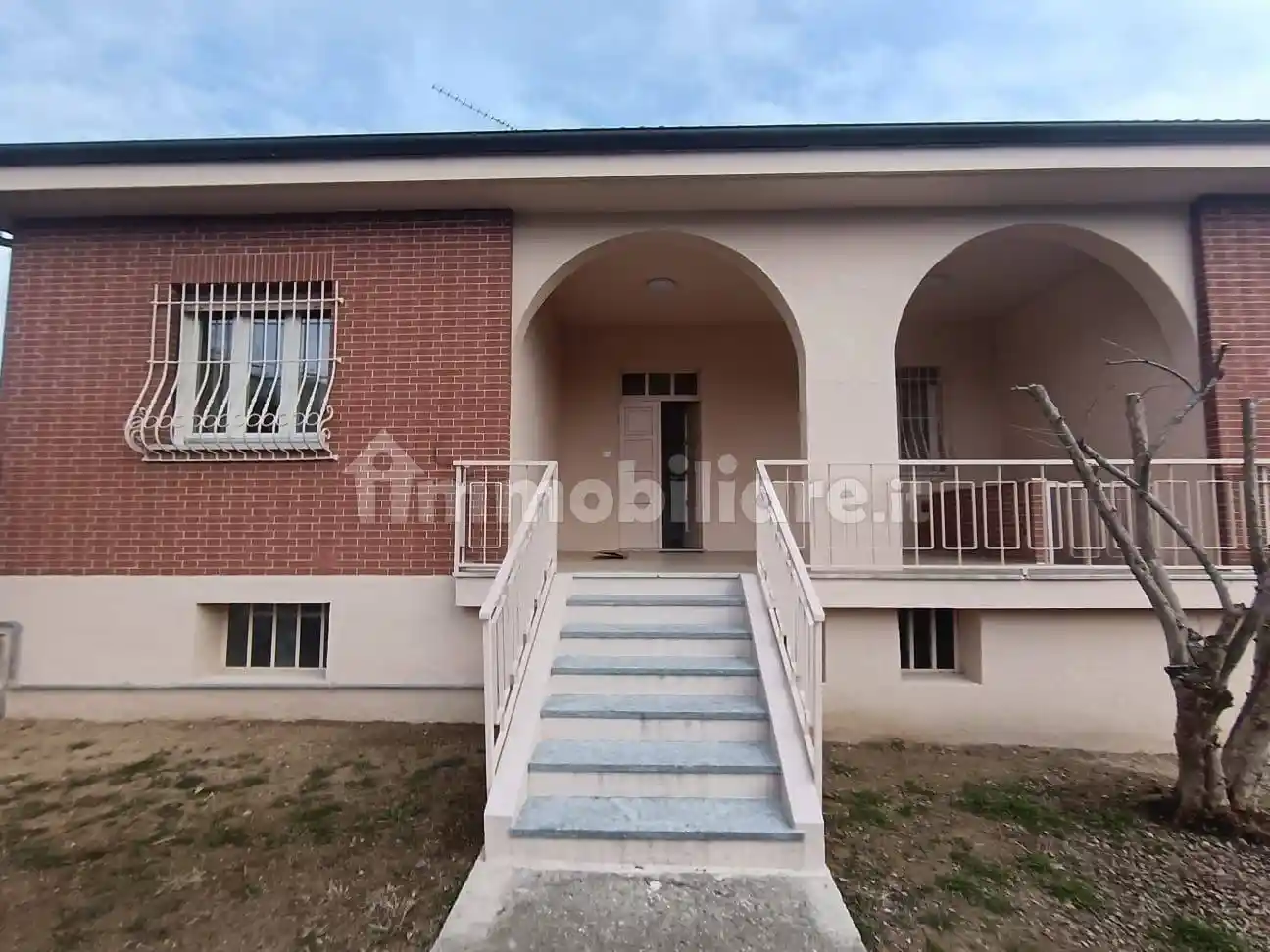 Villa in affitto a Cossombrato