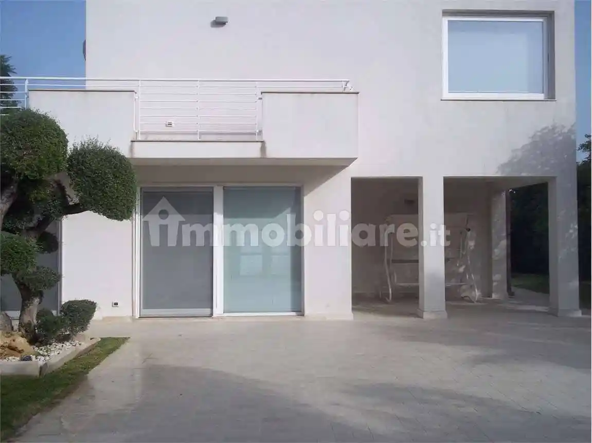 Villa in vendita a Siracusa