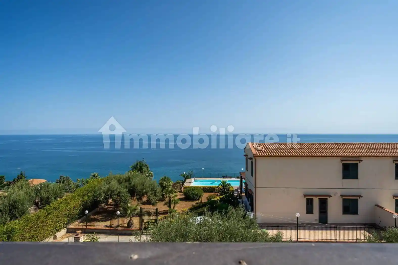 Villa in vendita a Altavilla Milicia
