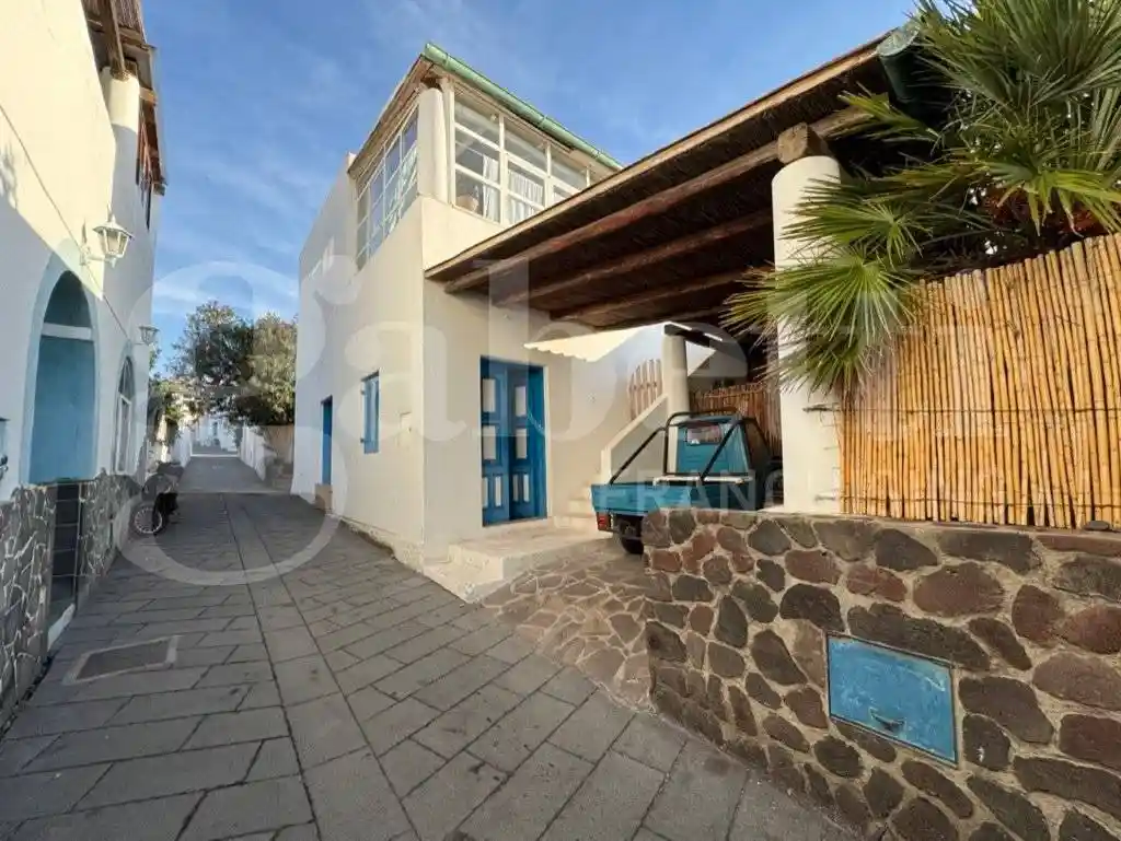 Appartamento in vendita a Lipari