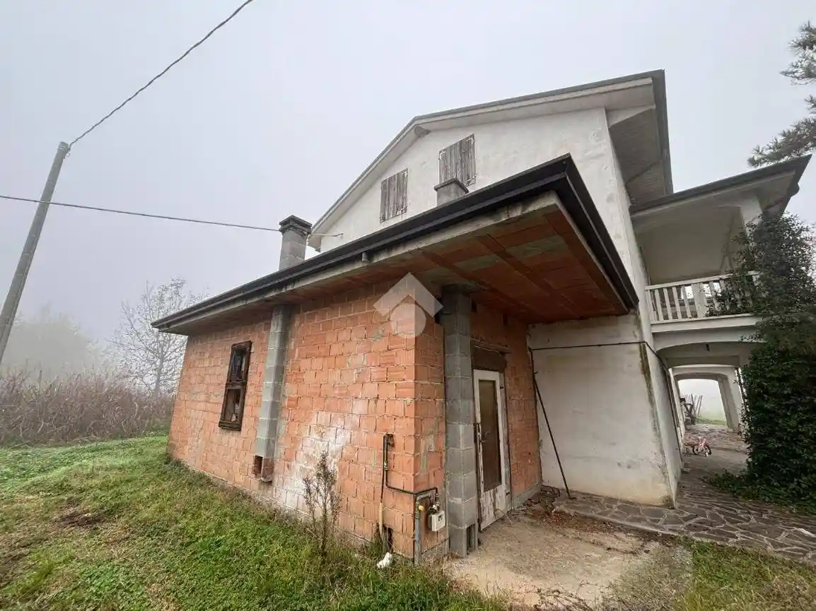 Casa indipendente in vendita a Villimpenta