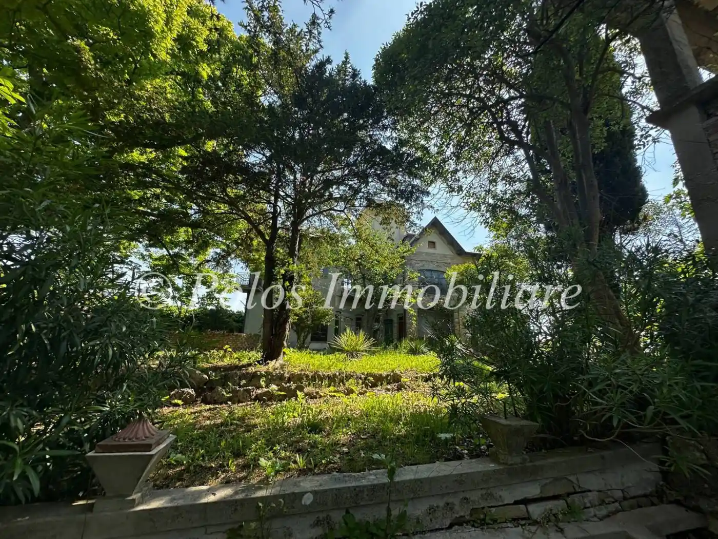 Villa in vendita a Montegiorgio