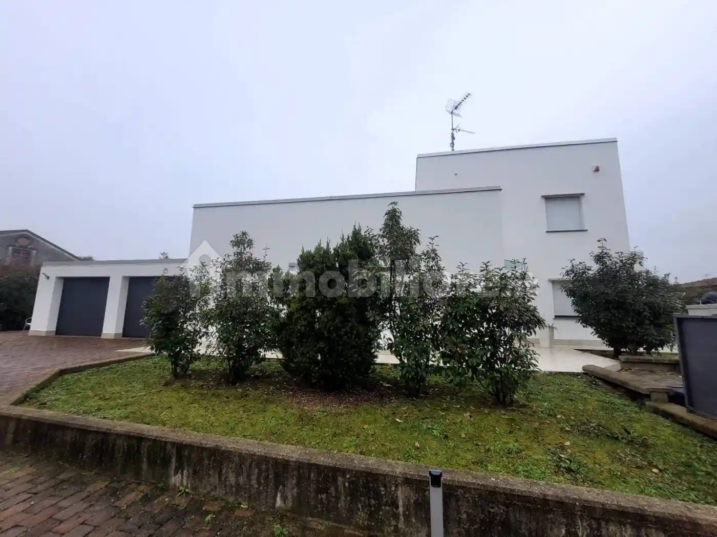 Villa in vendita a Podenzano