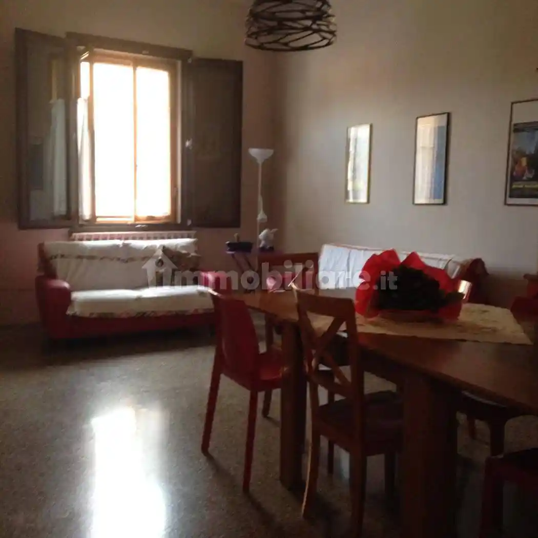 Appartamento in affitto a Pisa