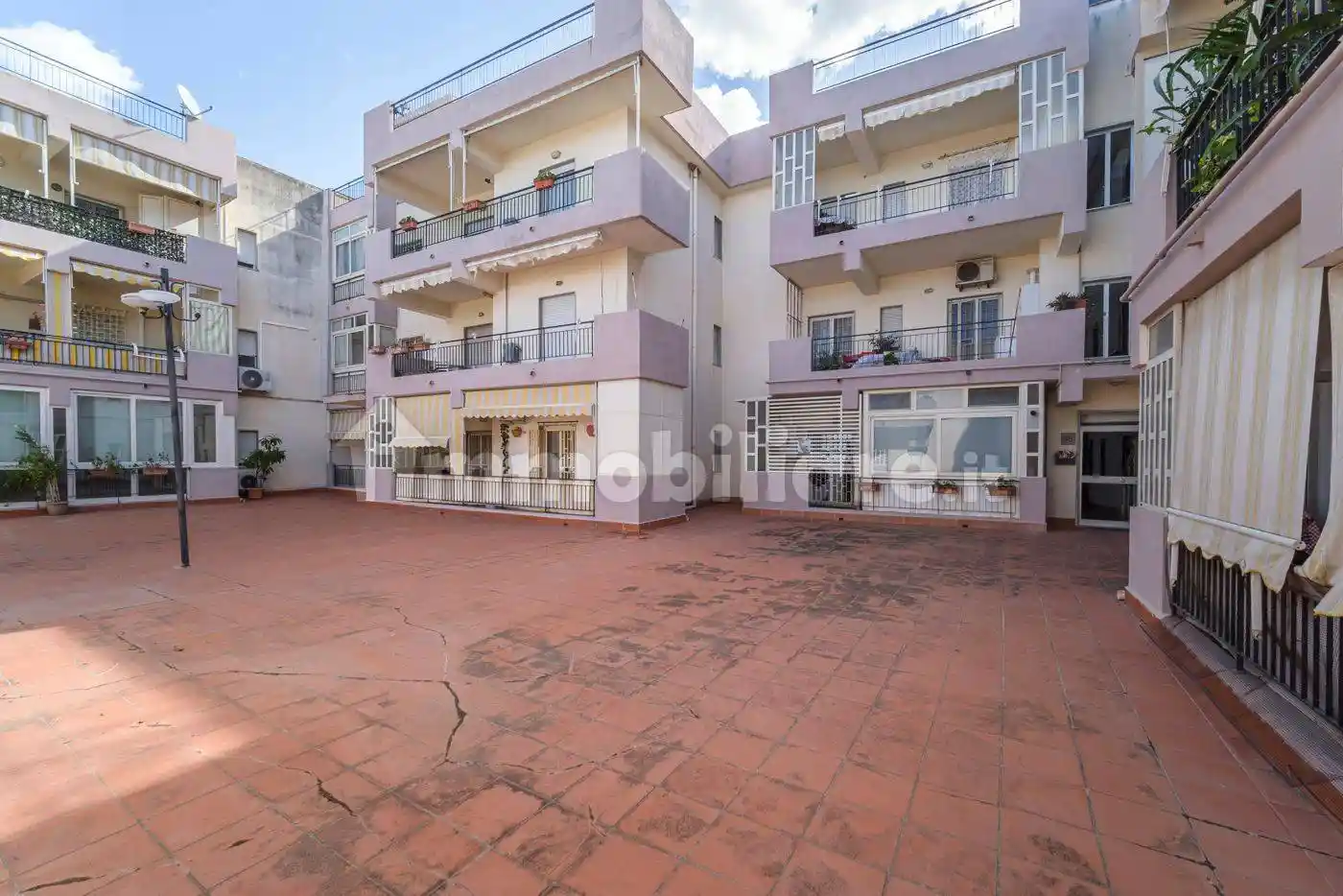 Appartamento in vendita a Villafranca Tirrena