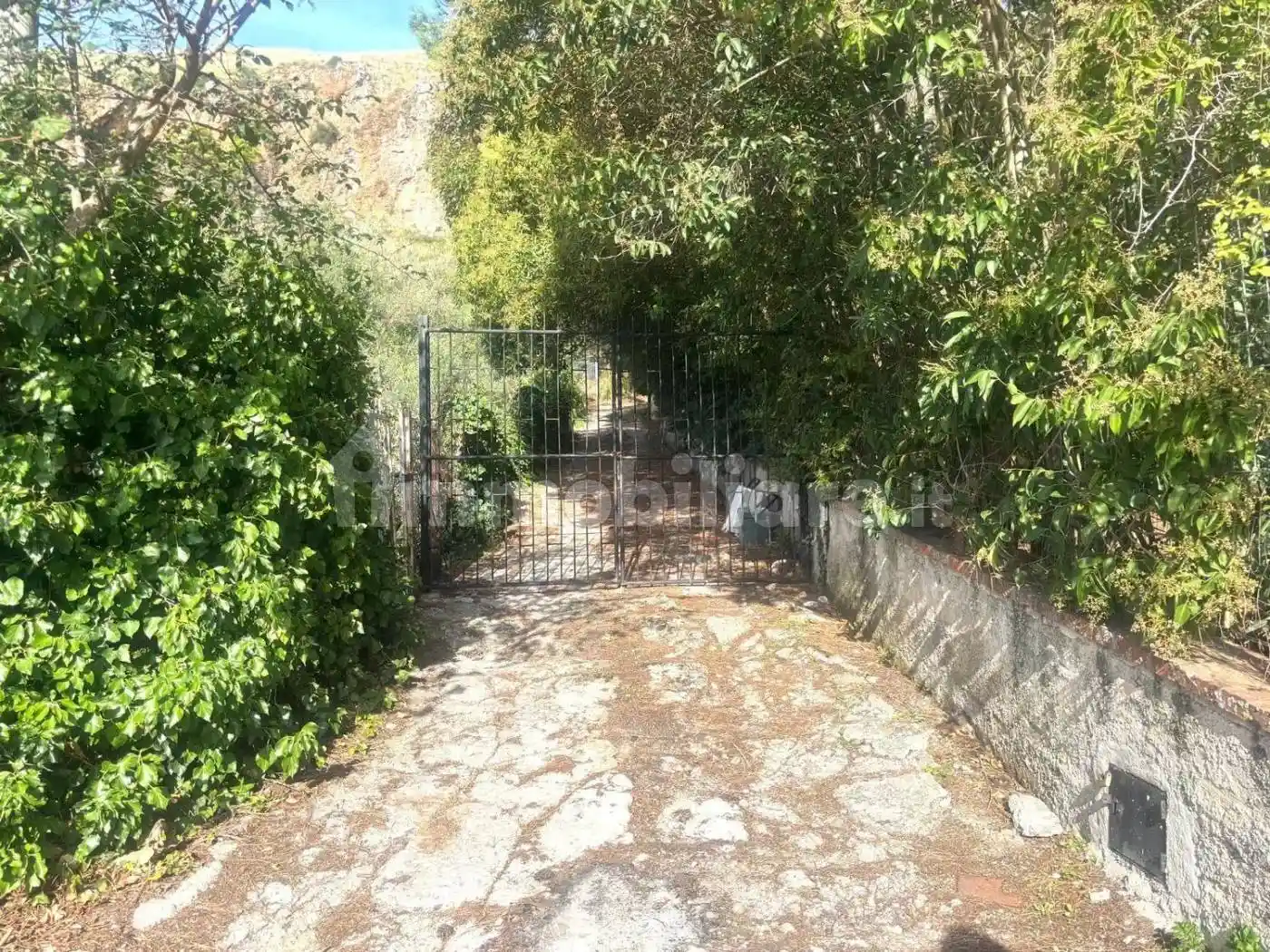 Rustico - Casale in vendita a Montelepre