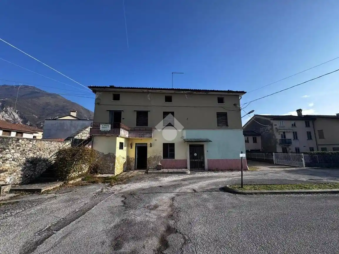 Rustico - Casale in vendita a Santorso