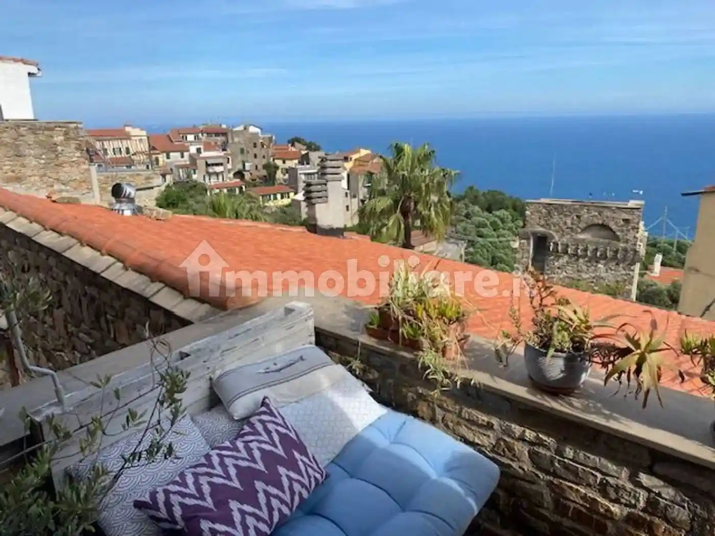 Rustico - Casale in vendita a Cipressa