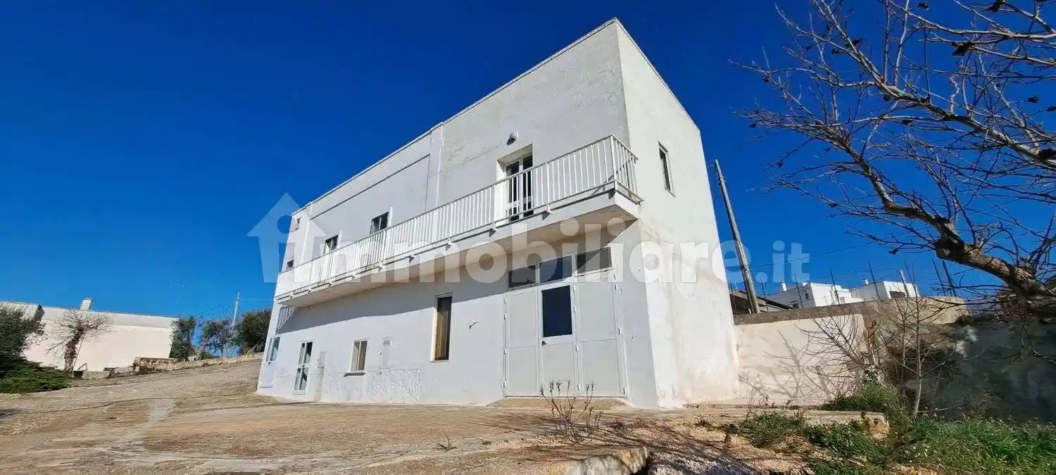 Villa in vendita a Cisternino