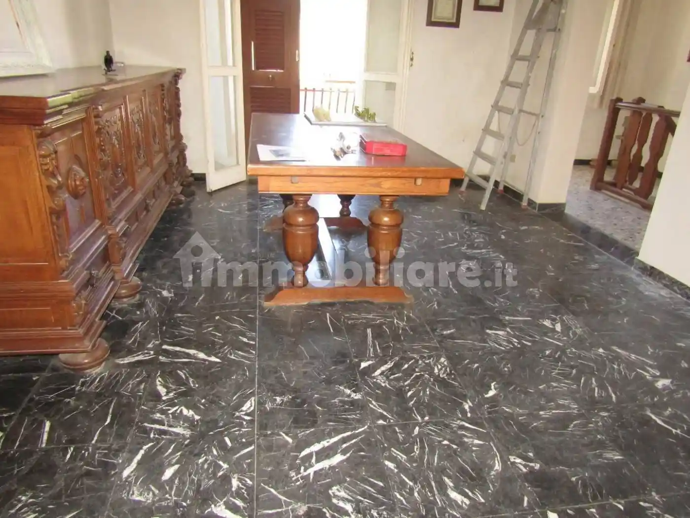 Casa indipendente in vendita a Carrara