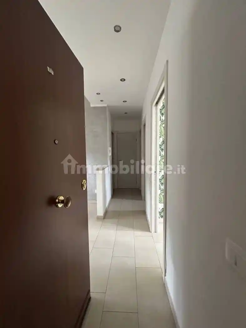 Palazzo - Edificio in vendita a Palermo