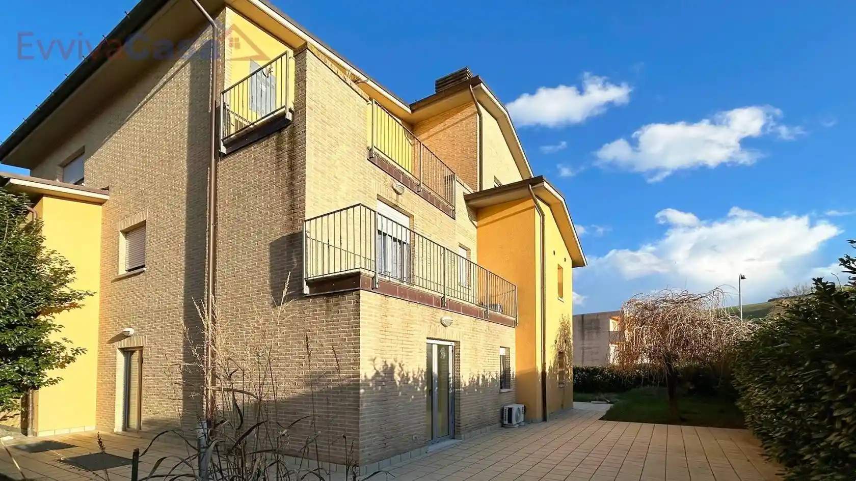 Appartamento in vendita a Ostra