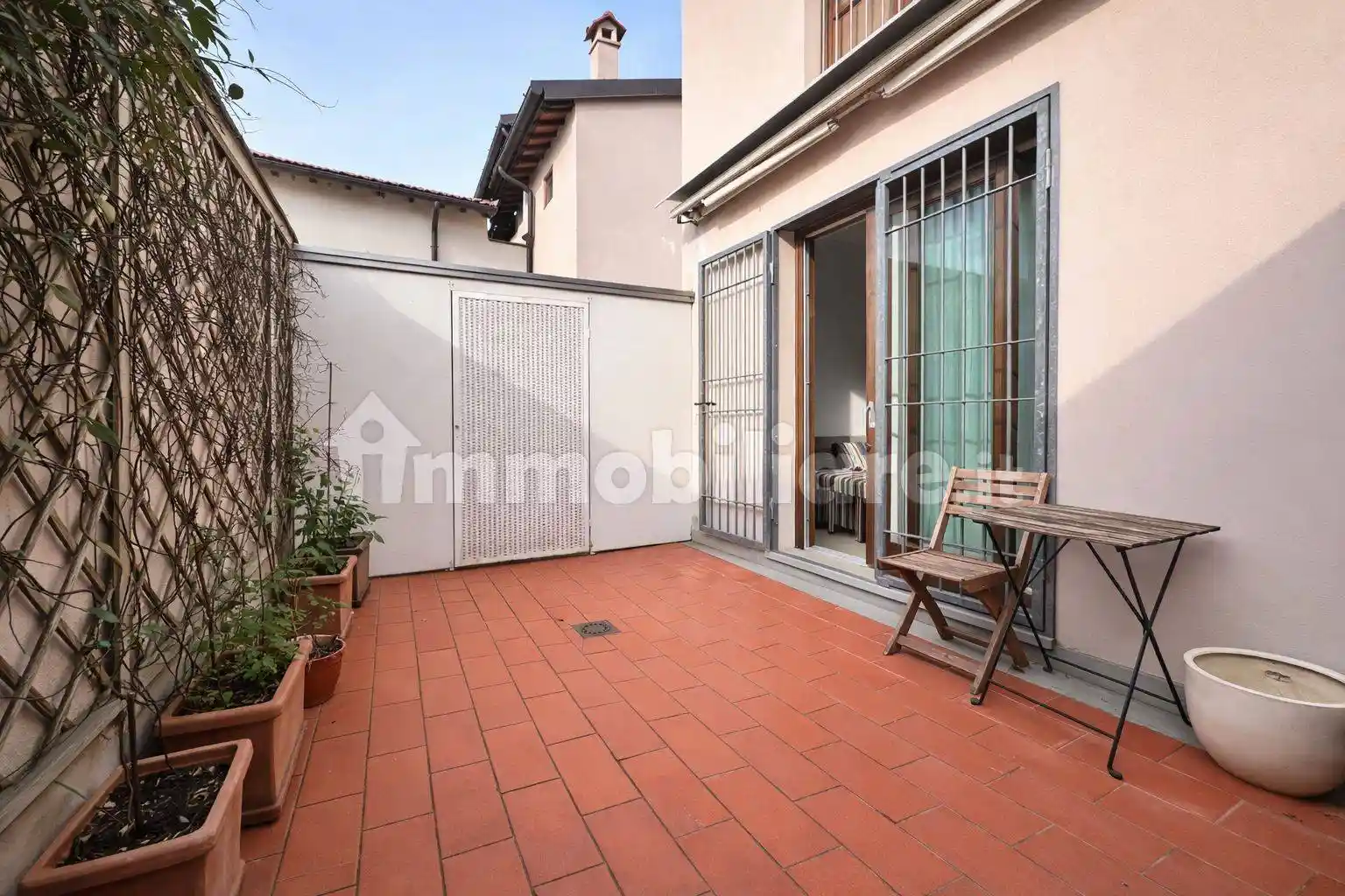 Casa indipendente in affitto a Prato