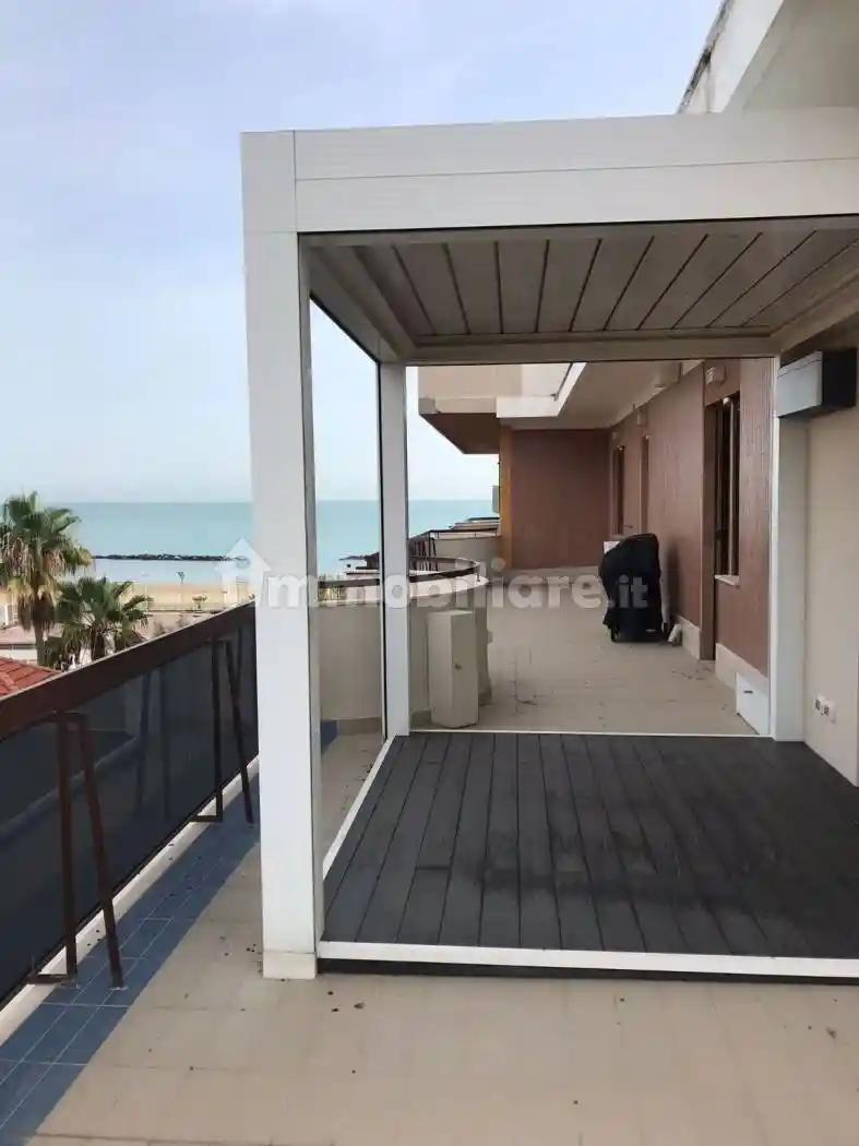 Attico - Mansarda in affitto a Pescara