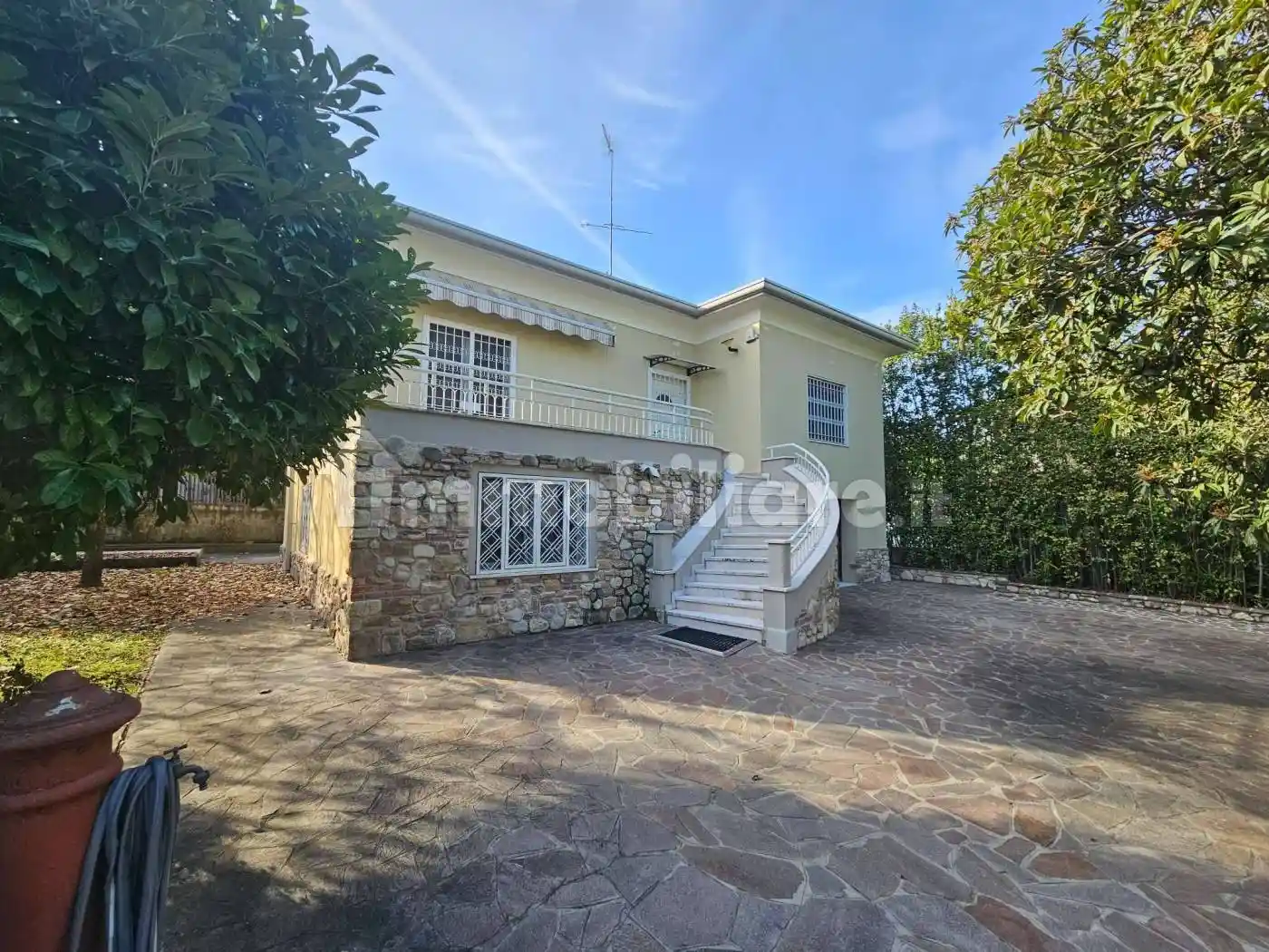 Villa in vendita a Desenzano del Garda