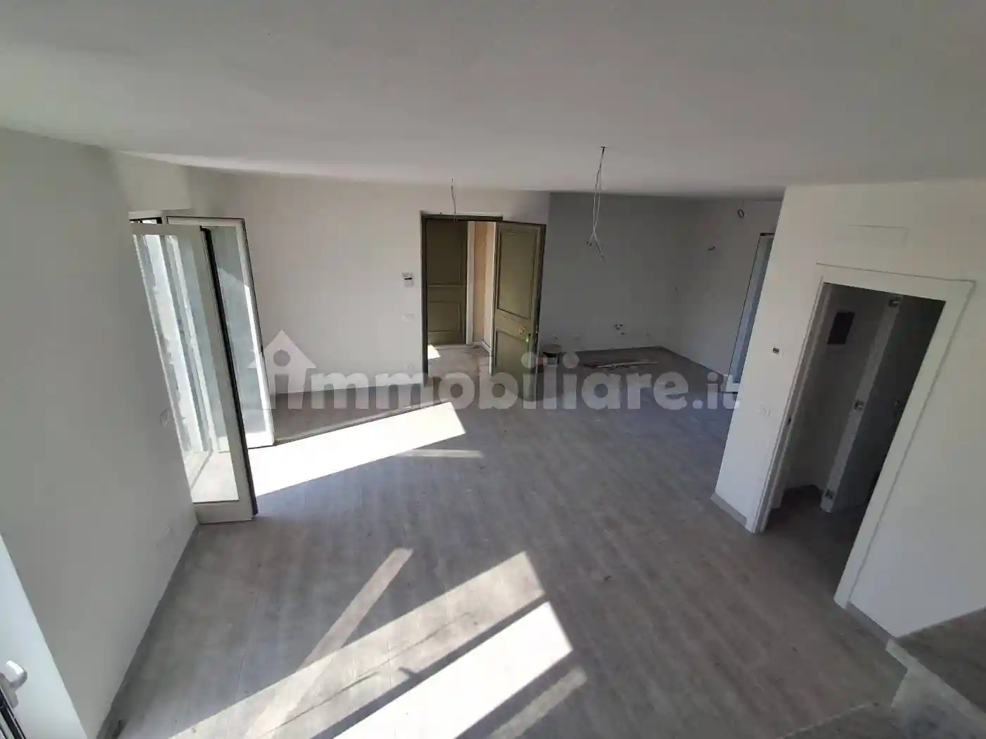 Appartamento in vendita a Carrara