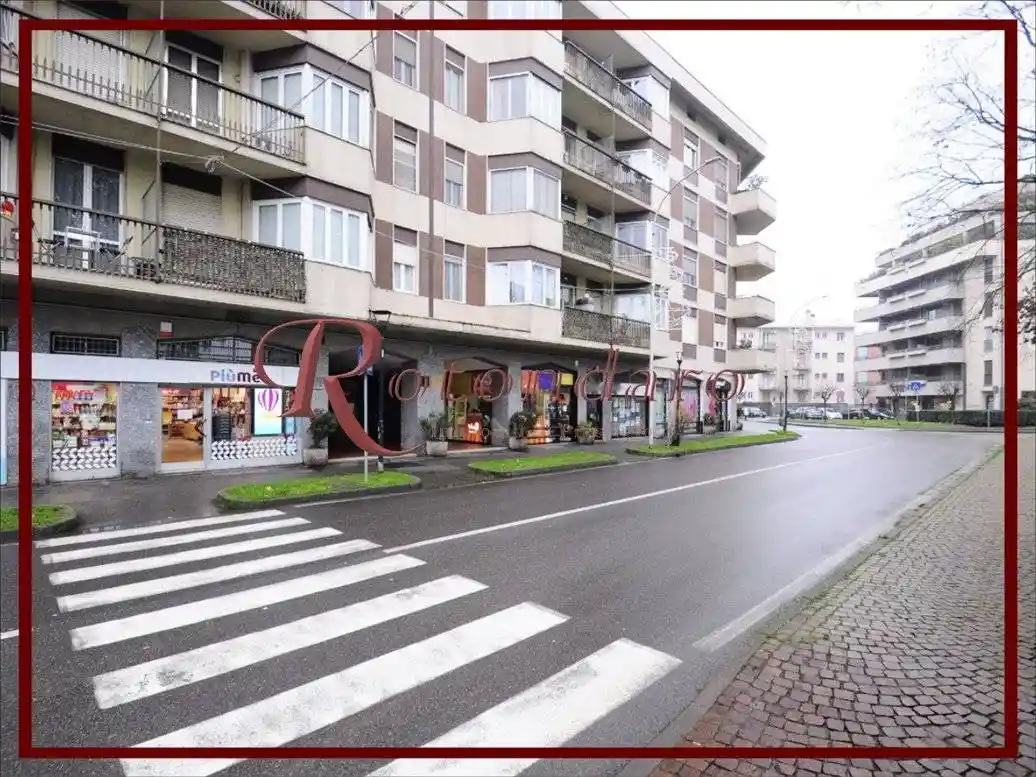 Appartamento in vendita a Trezzano sul Naviglio