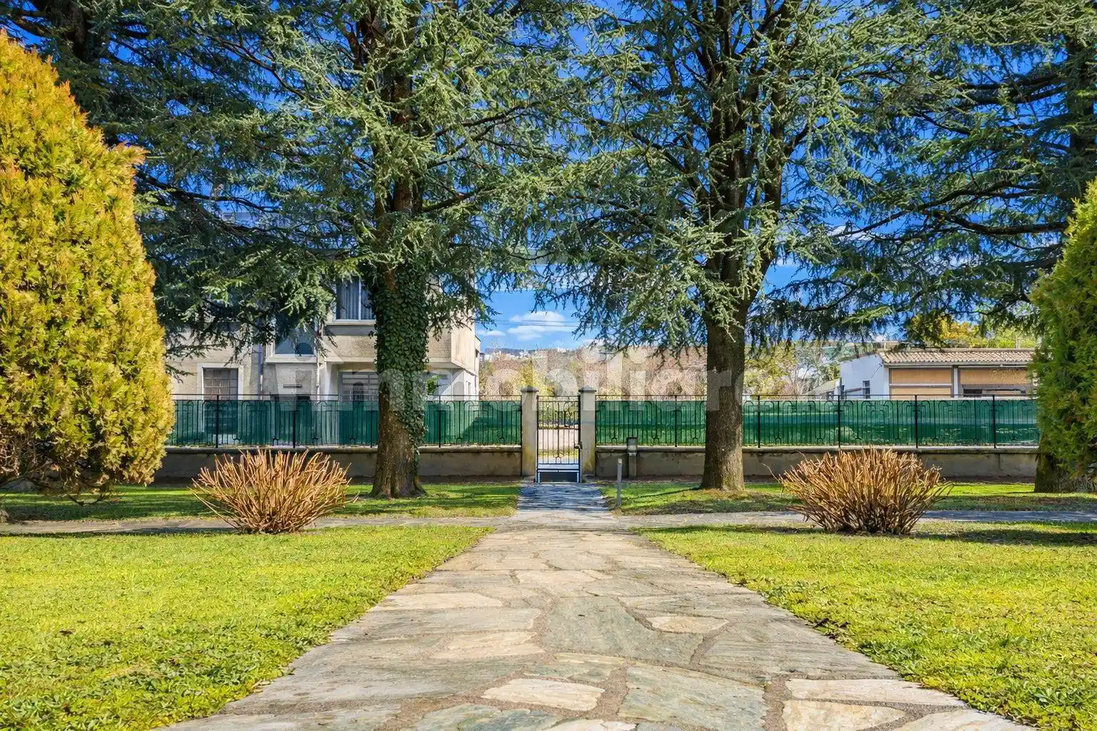 Villa in vendita a Primaluna