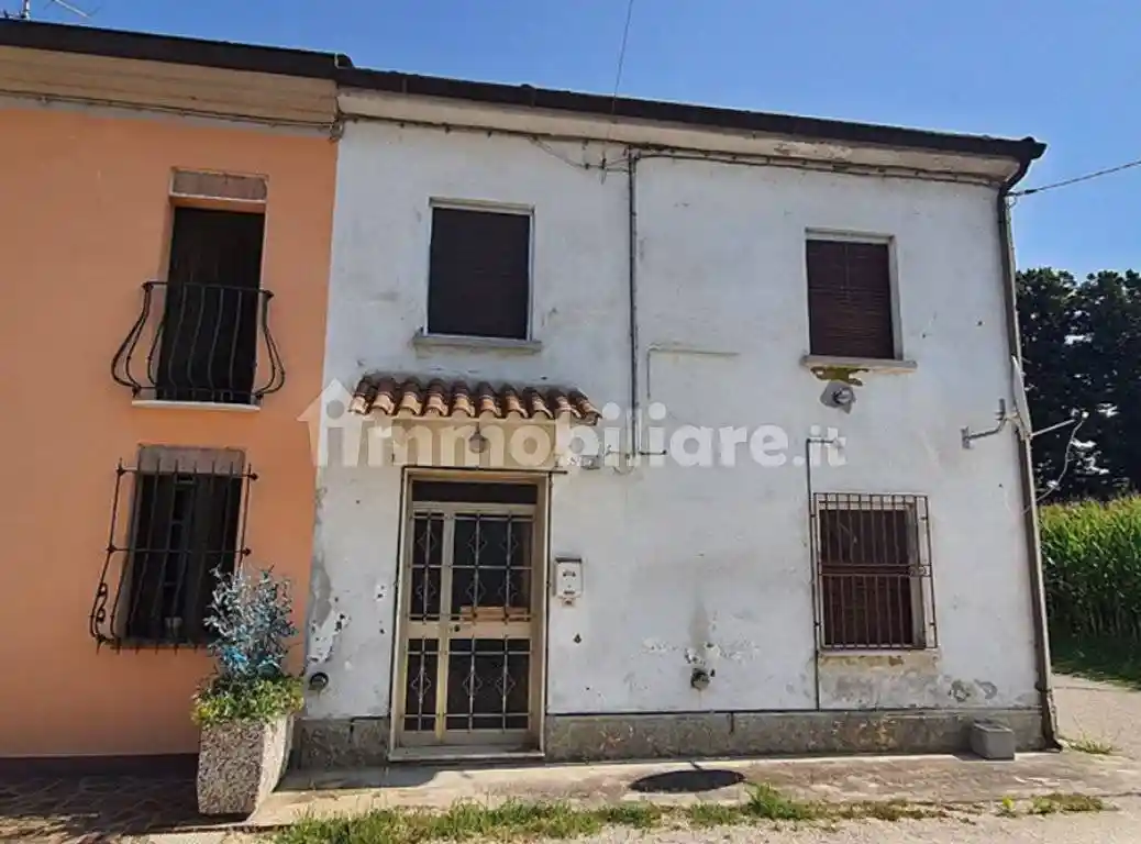 Villetta a schiera in vendita a Dosolo