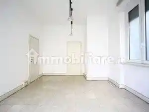 Palazzo - Edificio in affitto a Milano