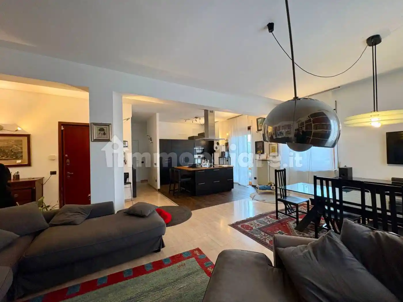 Appartamento in vendita a Piacenza