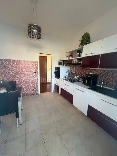 Appartamento in vendita a Modena