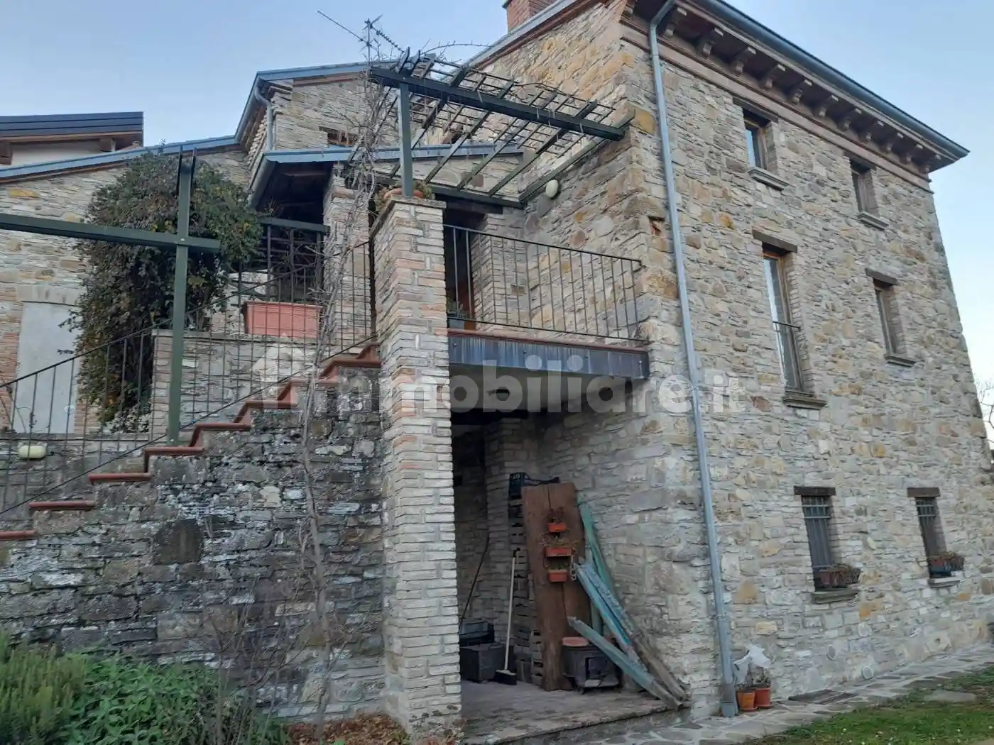 Rustico - Casale in vendita a Romagnese