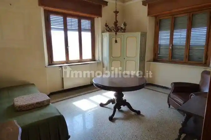 Palazzo - Edificio in vendita a Lucca