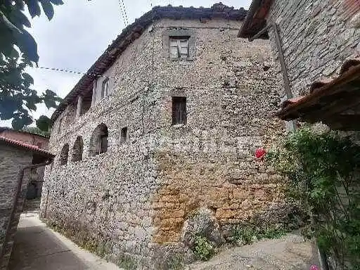 Rustico - Casale in vendita a Pescaglia