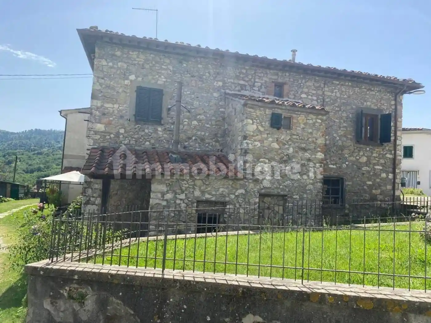 Casa indipendente in vendita a Borgo a Mozzano