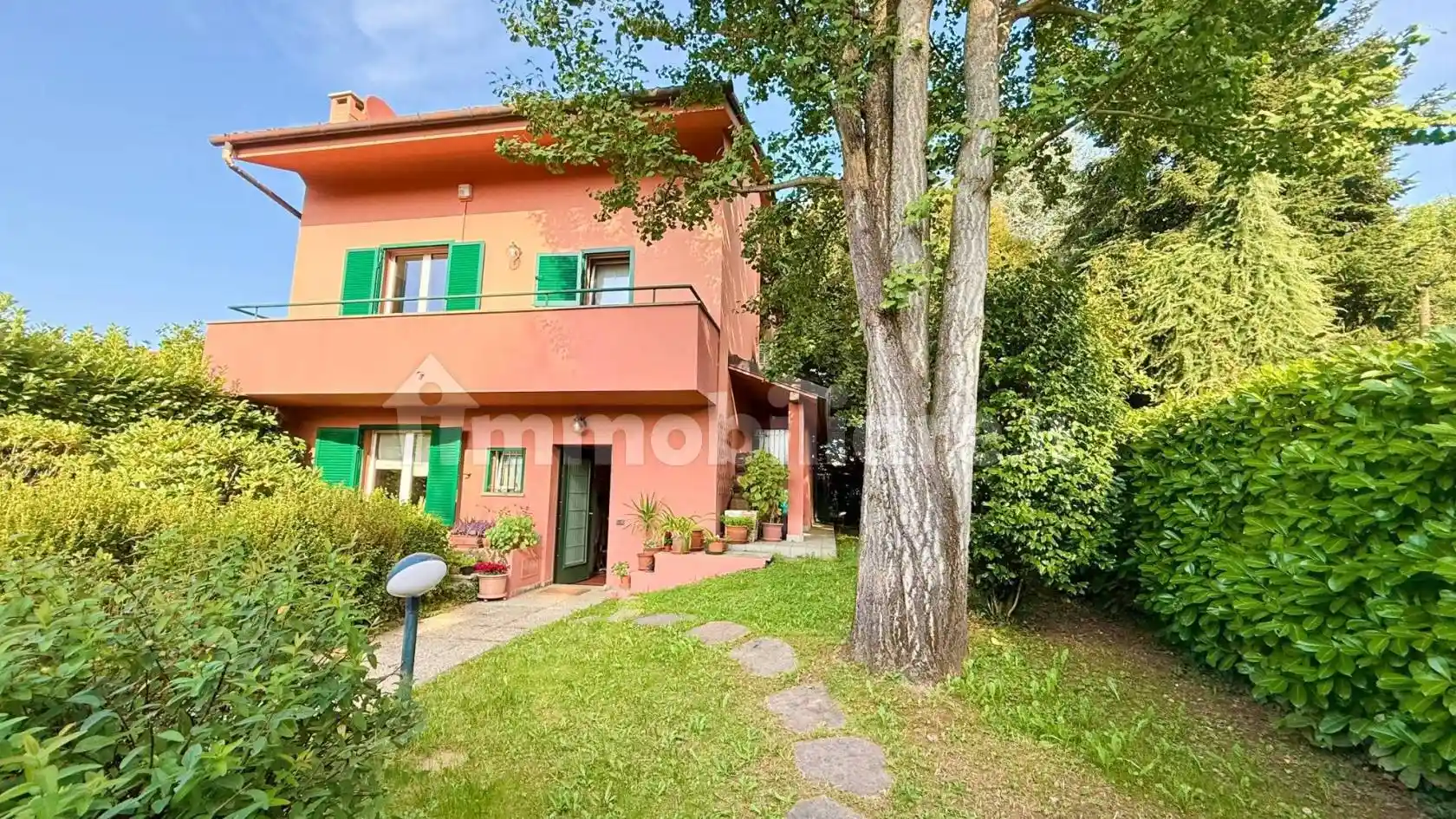 Villa in vendita a Correzzana