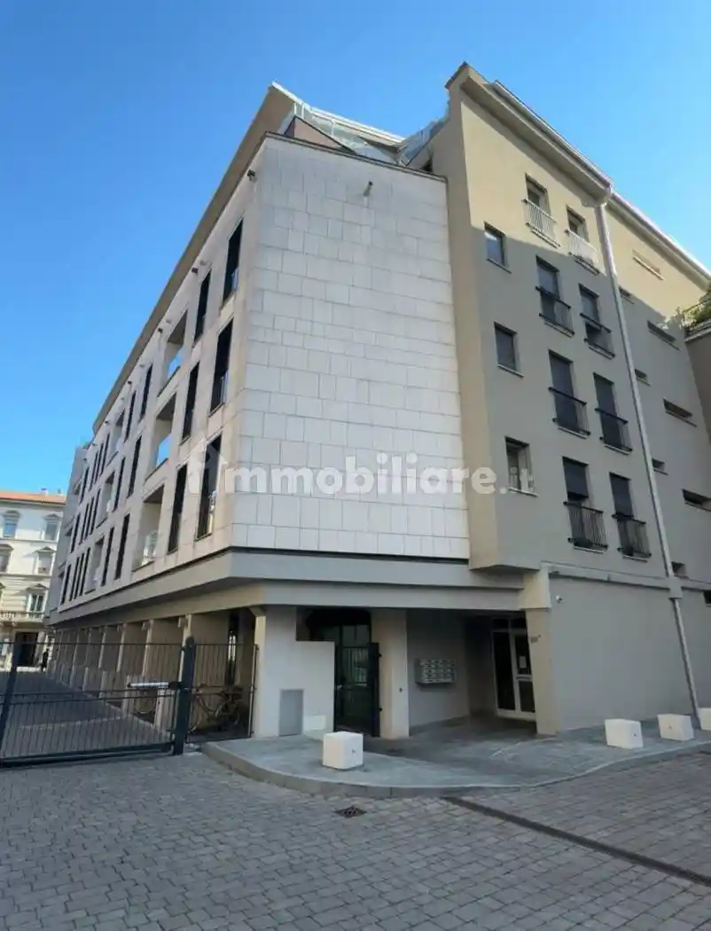 Appartamento in vendita a Piacenza