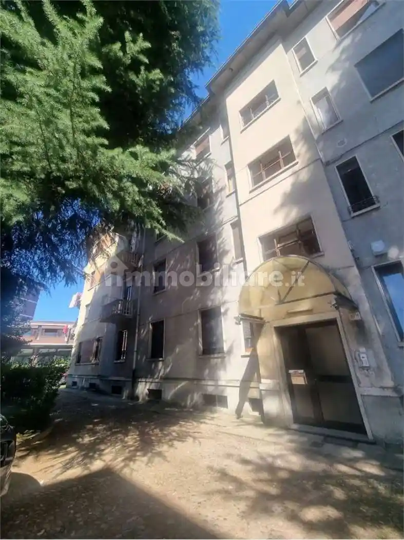 Appartamento in vendita a Varese