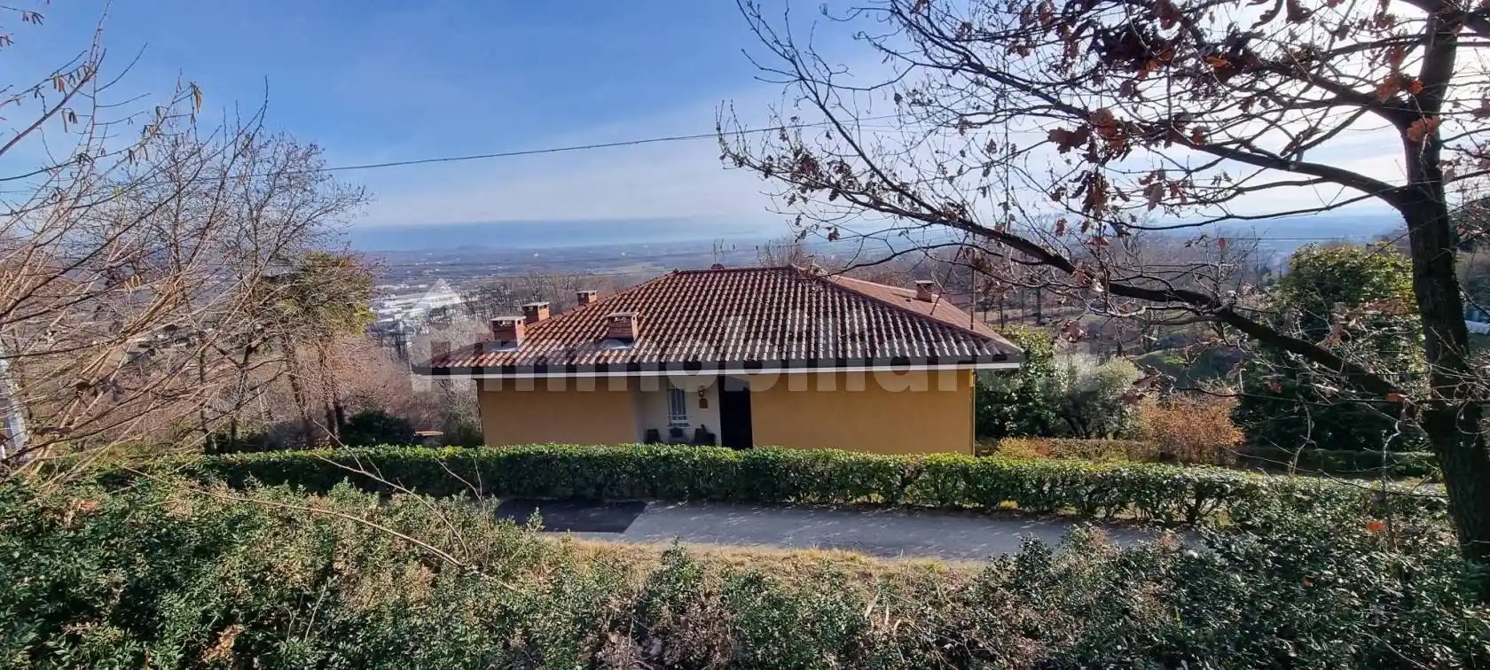 Villa in vendita a Castellamonte