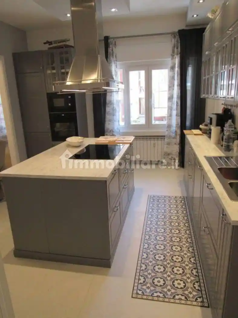 Appartamento in vendita a Trieste