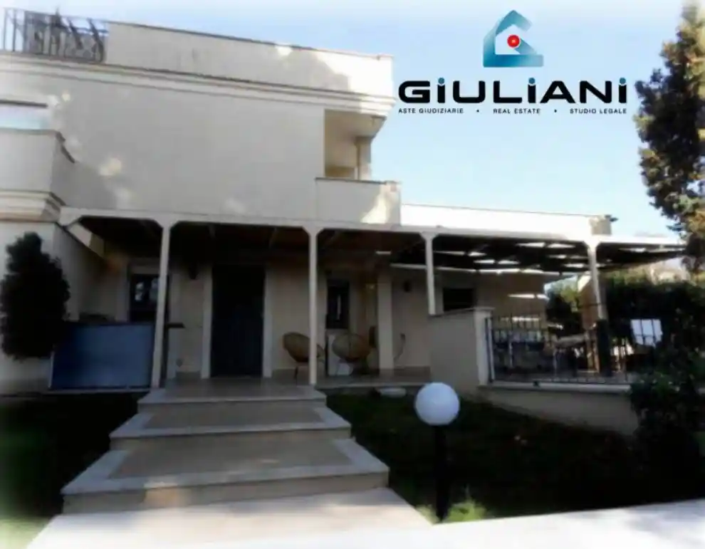 Villa in vendita a Genzano di Roma