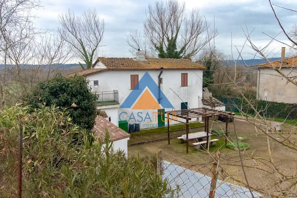 Villa in vendita a Amelia